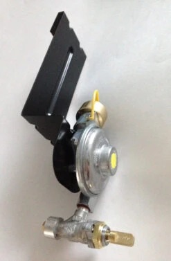 Weber Q200, Q220 Valve & Regulator Manifold (2013 And Older) - 80476